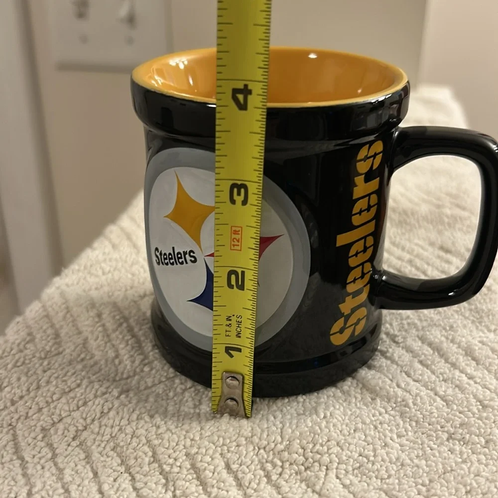 NFL Pittsburgh Steelers Black Gold Ceramic Mug 3-D Logo Tailgate-ready 8 oz